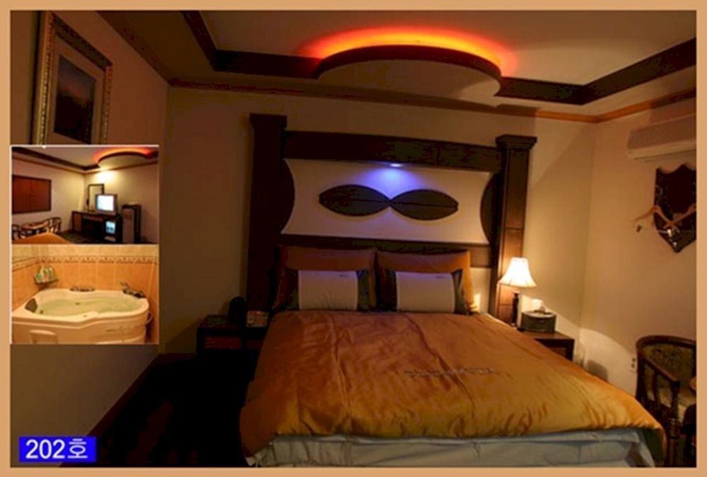 Hotel 500Th Mokpo Esterno foto